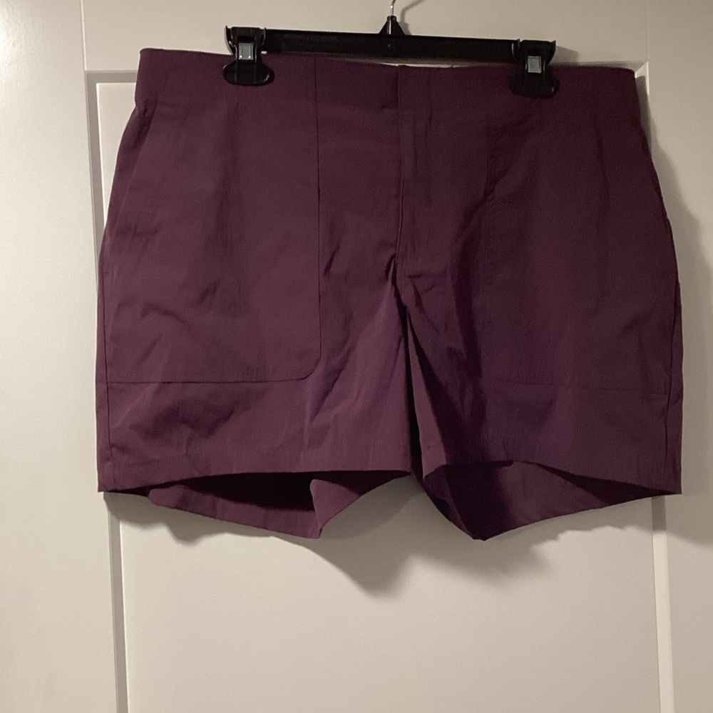 NWT Eddie Bauer Size 16 Hiker‎ Short Purple